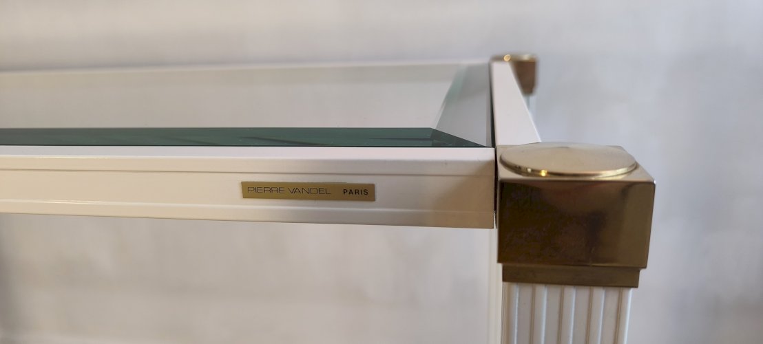 Iconique rare console blanche à entretoise design, signée Pierre Vandel Paris, en excellent état