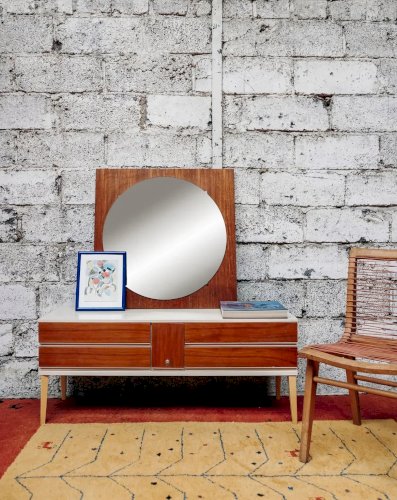 Igor, le miroir en bois N°91