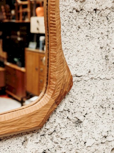 Igor, le miroir en bois sculpté N°695