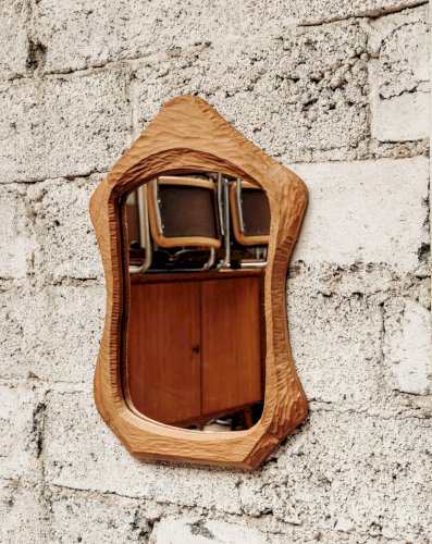 Igor, le miroir en bois sculpté N°695