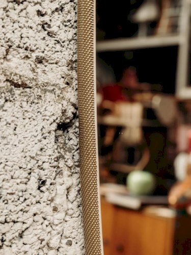 Igor, le miroir en métal doré N°683