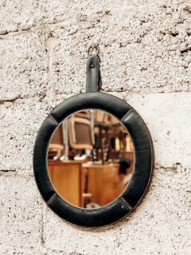 Igor, le miroir rond en cuir N°686