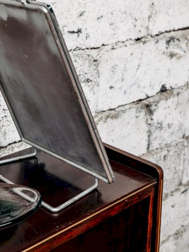 Igor, le miroir sur pied N°92