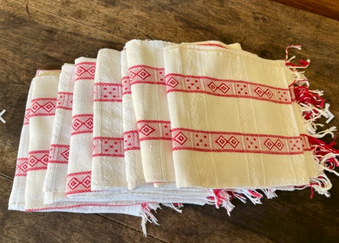 Iinge  de Maison ancien 19e -torchon serviettes d’apparat blanc et rouge coton