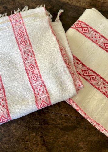 Iinge  de Maison ancien 19e -torchon serviettes d’apparat blanc et rouge coton