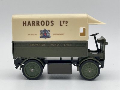  Y29 Walker Electric Van Harrods 1/43 Matchbox