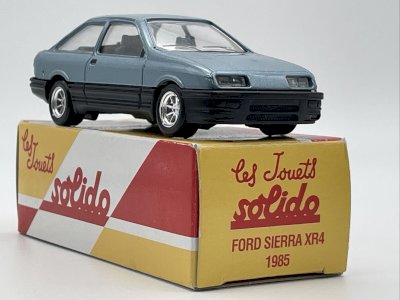  Ford Sierra XR4 (1985) 1/43 Solido