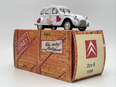  Citroën 2CV6 Saint Valentin (1986) 1/43 Norev