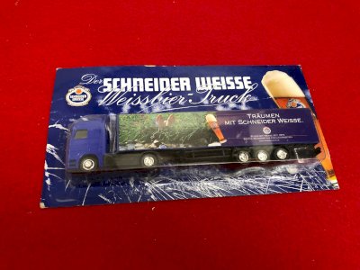  Semi-trailer Mercedes Actros Schneider Weisse 1/87 HO