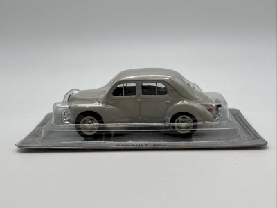 Renault 4CV (1947) 1/43 Del Prado
