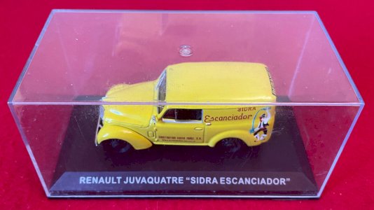  Renault JuvaQuatre Sidra Escanciador 1/43