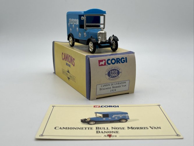 Camionnette Bull Nose Morris Van Danone (1924) 1/43 Corgi