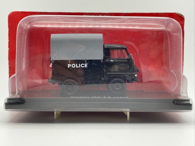  Sinpar MC 2 Court Police 1/43 Hachette