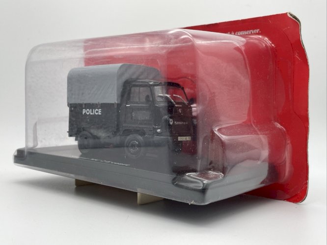  Sinpar MC 2 Court Police 1/43 Hachette