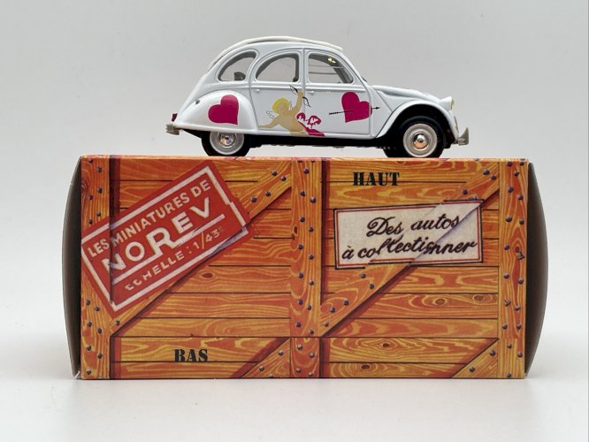  Citroën 2CV6 Saint Valentin (1986) 1/43 Norev