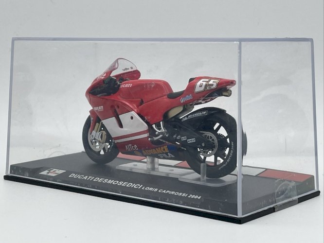  Ducati Desmosedici (2004)