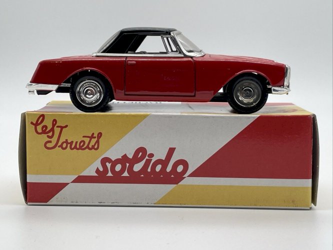  Facel Vega Facellia (1962) 1/43 Solido