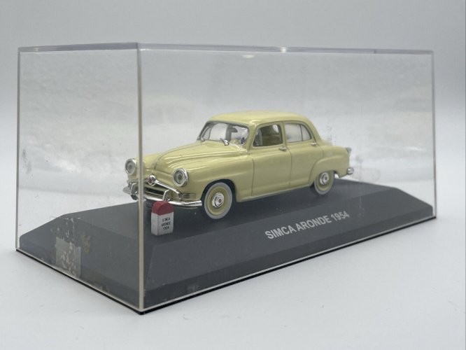 Simca Aronde (1954) 1/43 Atlas