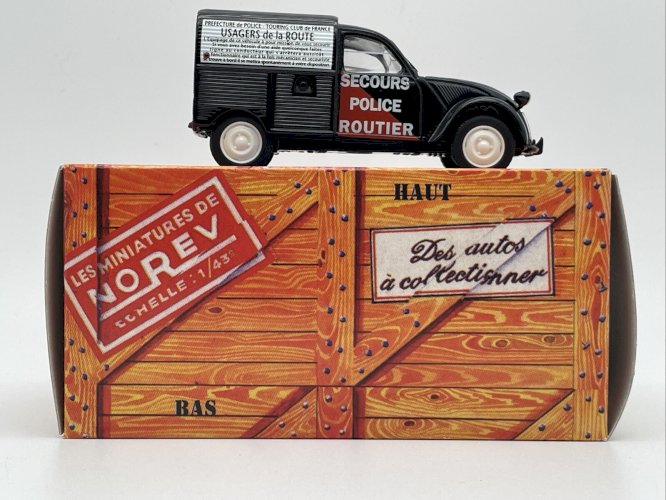  Citroën AZU Police Routier (1954) 1/43 Norev