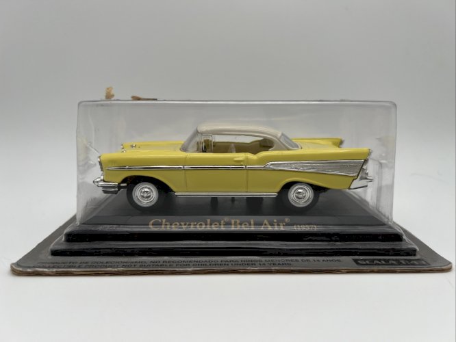  Chevrolet Bel Air (1957) 1/43