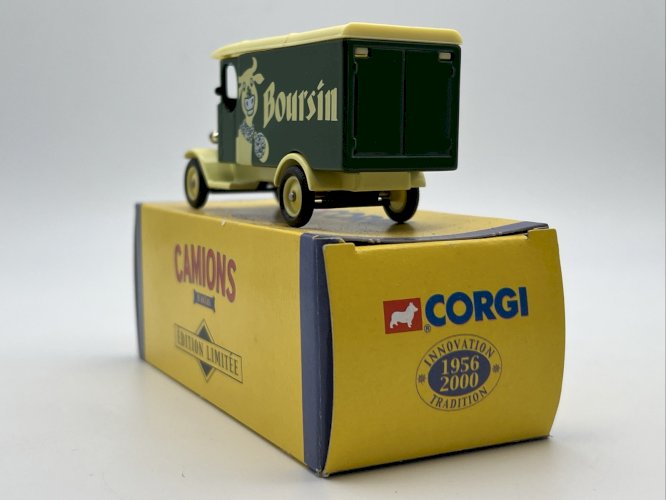 Camionnette Morris Van Boursin (1931) 1/46 Corgi