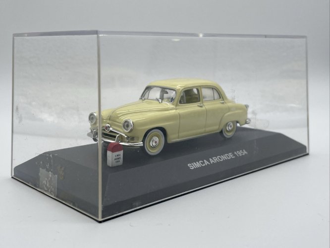 Simca Aronde (1954) 1/43 Atlas