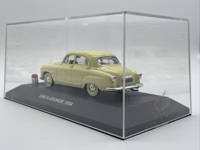 Simca Aronde (1954) 1/43 Atlas