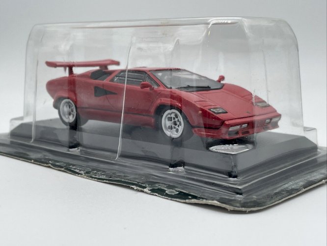 Lamborghini Countach 1/43 Del Prado