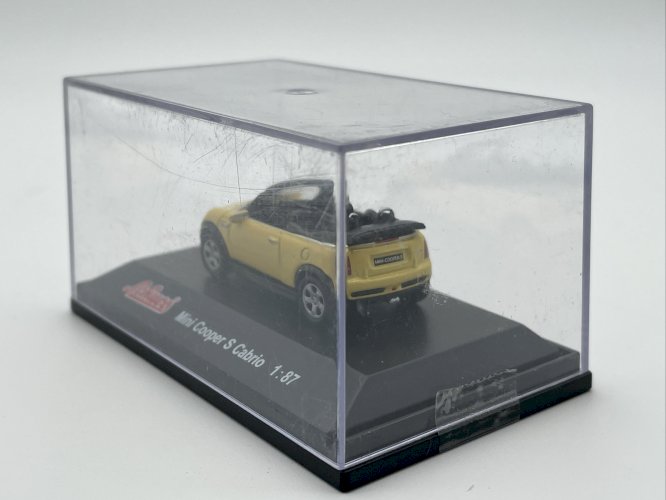  Mini Cooper S Cabriolet 1/87 Schuco