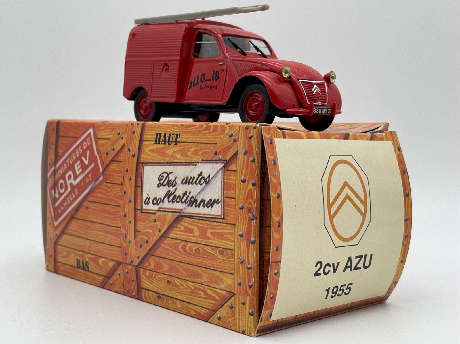 Miniature Norev Citroën ID 19 Break Ambulance Des Pompiers De