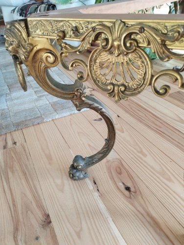 Important piètement de table basse Napoléon III en laiton – fin XIXe siècle