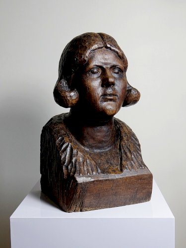Imposant buste de femme en bois massif sculpté à la gouge XIXe