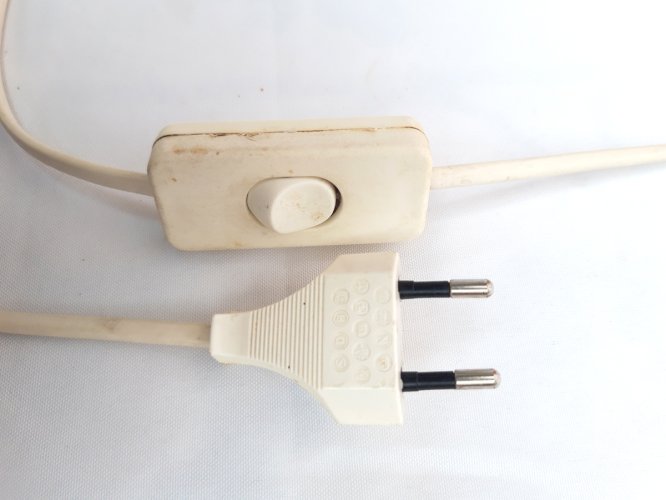 Imposant pied de lampe faïence artisanal