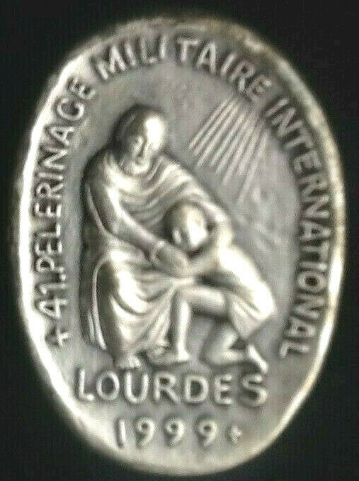 Insigne pucelle militaire du 61° Régiment d'Artillerie - Collection