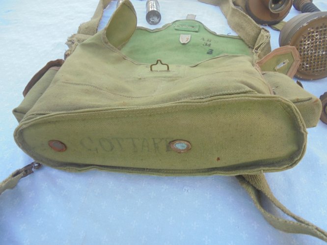 masque a gaz  francais de 2 guerre complet