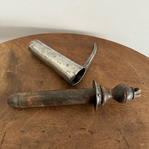 Instrument de médecine spéculum en étain XVIIIe M3517