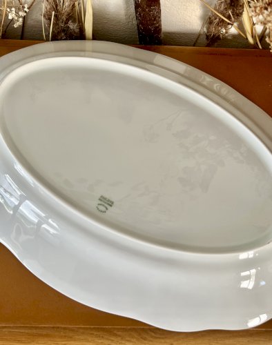 Intemporel - Lot n° 24 - Plat de service ovale California - 40 cm - Deshoulières - Limoges 
