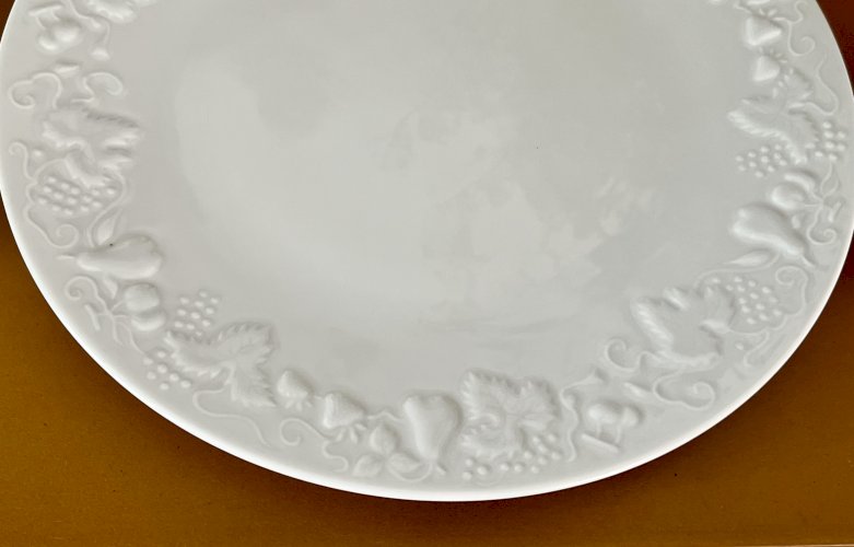 Intemporel - Lot n° 26 - Plat de présentation California - 26,7 cm - Deshoulières - Limoges