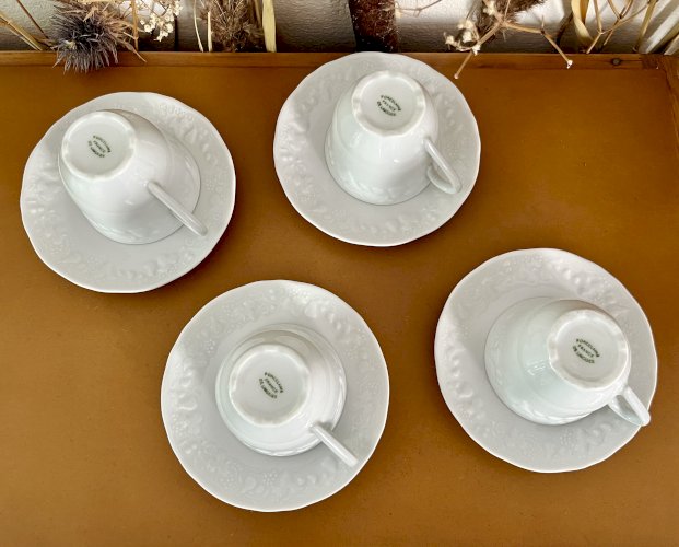 Intemporel - Lot n° 31 - 4 Tasses à café / soucoupes California - Deshoulières - Limoges