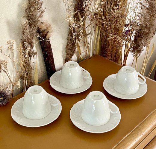 Intemporel - Lot n° 31 - 4 Tasses à café / soucoupes California - Deshoulières - Limoges