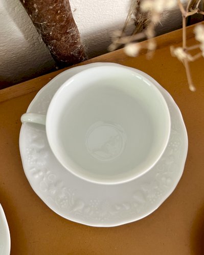 Intemporel - Lot n° 31 - 4 Tasses à café / soucoupes California - Deshoulières - Limoges