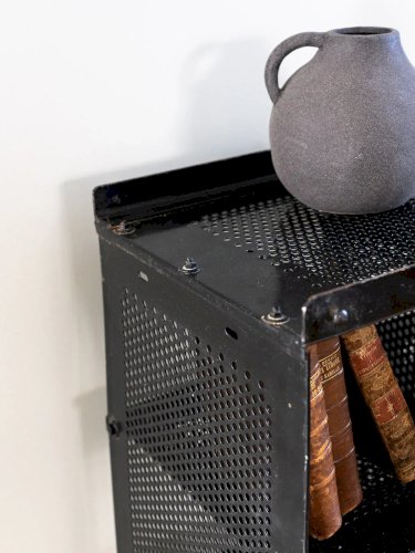 Isabelle, l'étagère en métal N°154