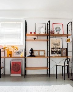 Isabelle, the modular metal shelf No. 122