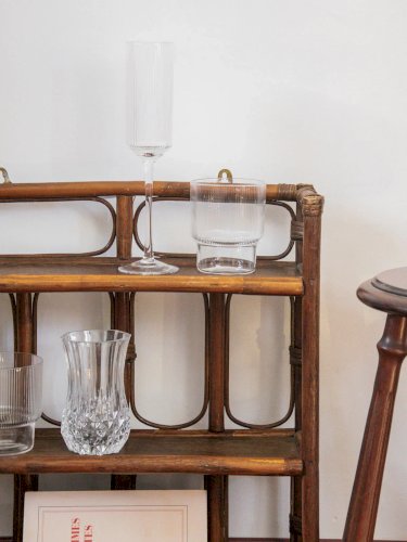 Isabelle, l'étagère murale en rotin N°156