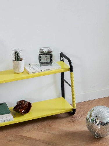 Isabelle, l'étagère seventies en métal N°139