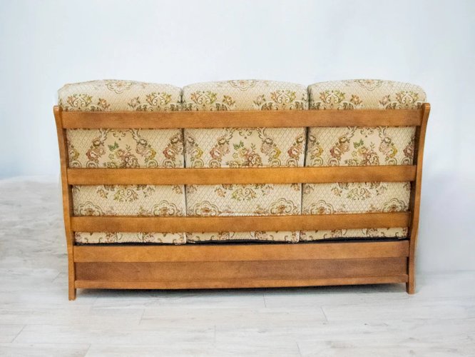 Jacques, le canapé en bois et tissu N°104