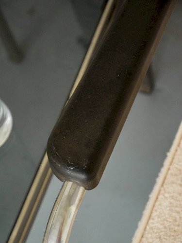 Jacques, le canapé en métal N°65