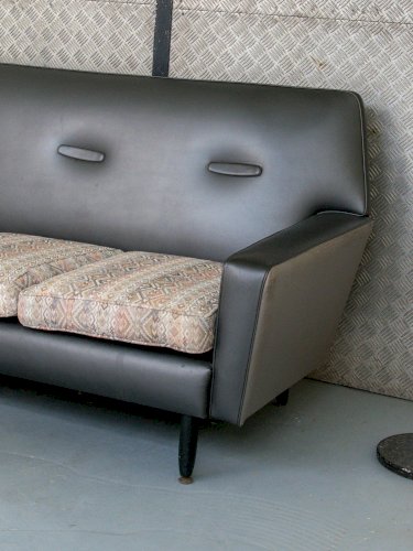 Jacques, le canapé en skaï N°73