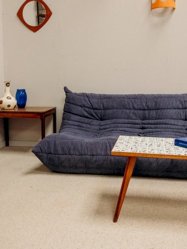 Jacques, le canapé Togo bleu N°76