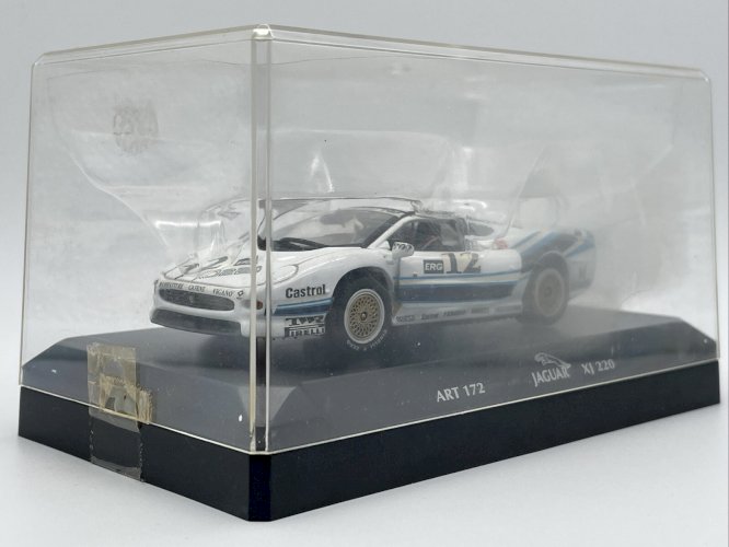 Jaguar XJ220 1/43 DetailCars